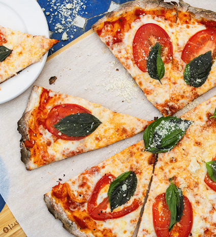 La Terrazza Queen Pizza