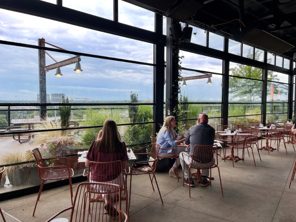 La Terrazza retractable glass wall patio